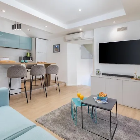 Bay View Апартаменты Пула