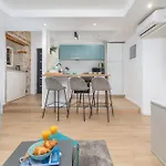 Bay View Apartment